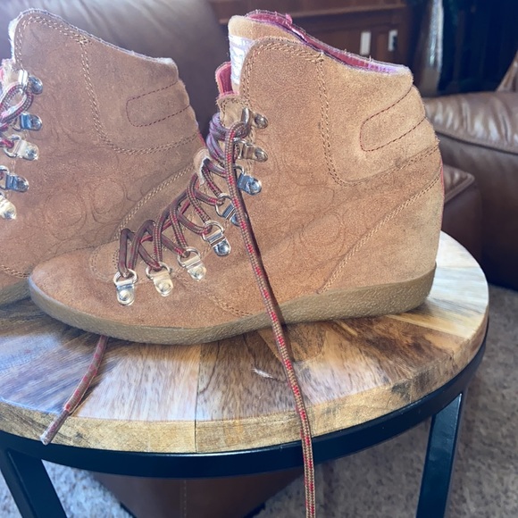 Coach suede tennis size 7 - Picture 3 of 9